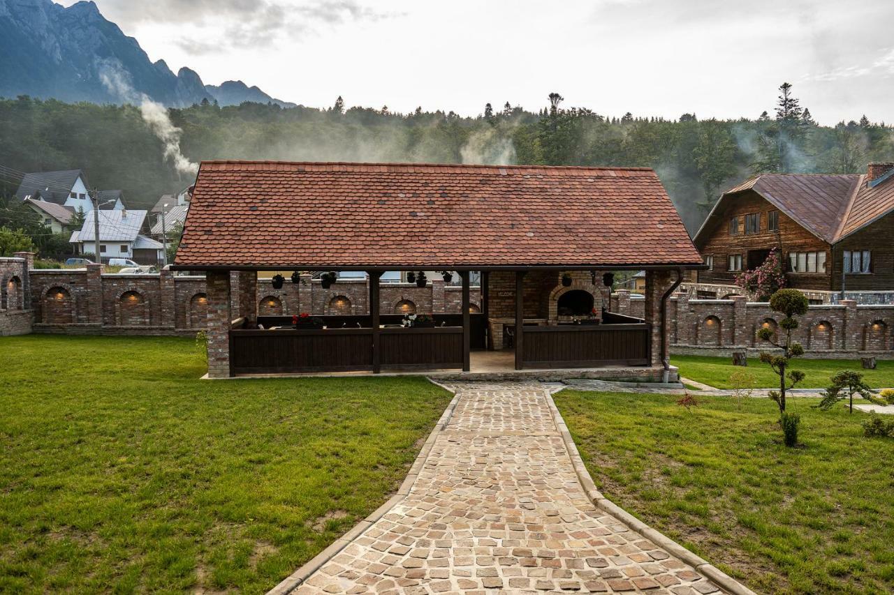 Vila Norbe Busteni Bagian luar foto